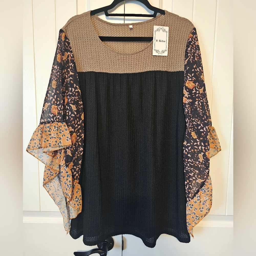 Festive Fall Black and Tan Floral Blouse